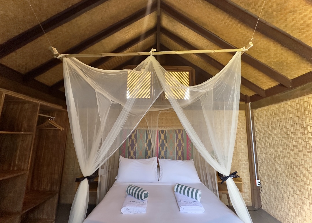 Regular cabin images